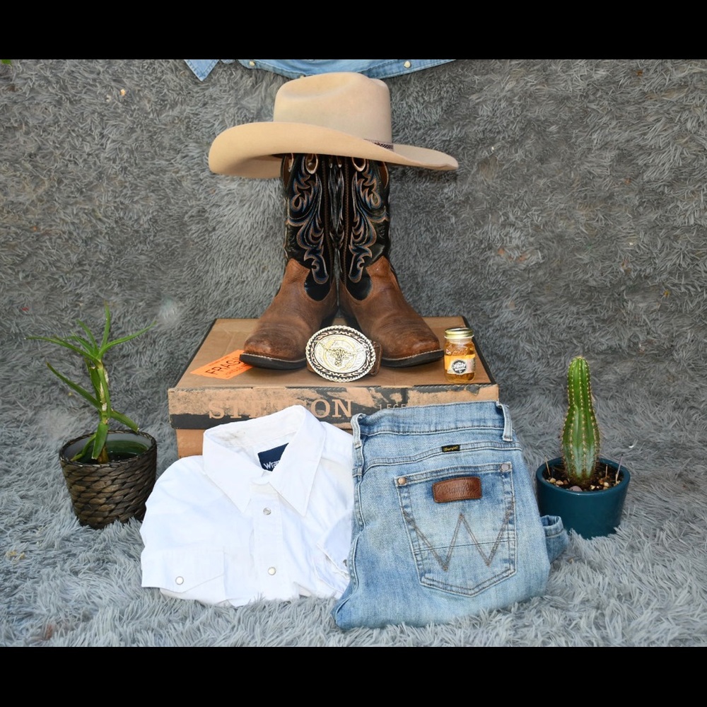 Western Bundle - Picture 7 of 7